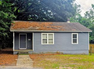 1823 Lisa St, North Charleston, SC 29406