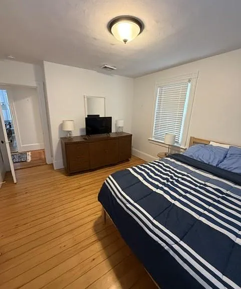 547 Spring St #2 — Photo 11