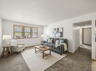 Clover Creek, Des Moines, IA 50310