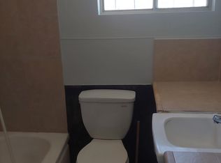 11043 Stagg St #B, Sun Valley, CA 91352