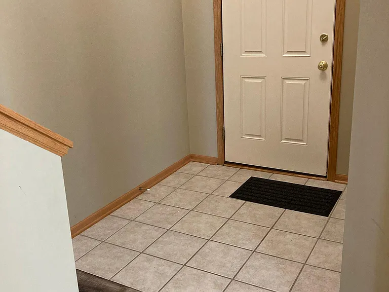 6926 Naples Dr — Photo 16