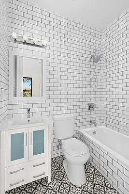 Rented by Douglas Elliman | media 21