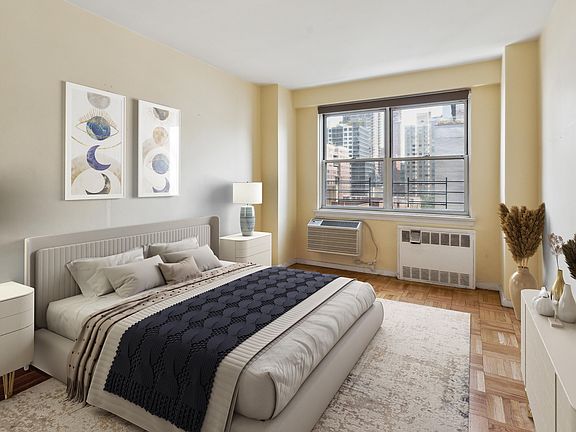 3rd image of 300 E 71st St APT 9C