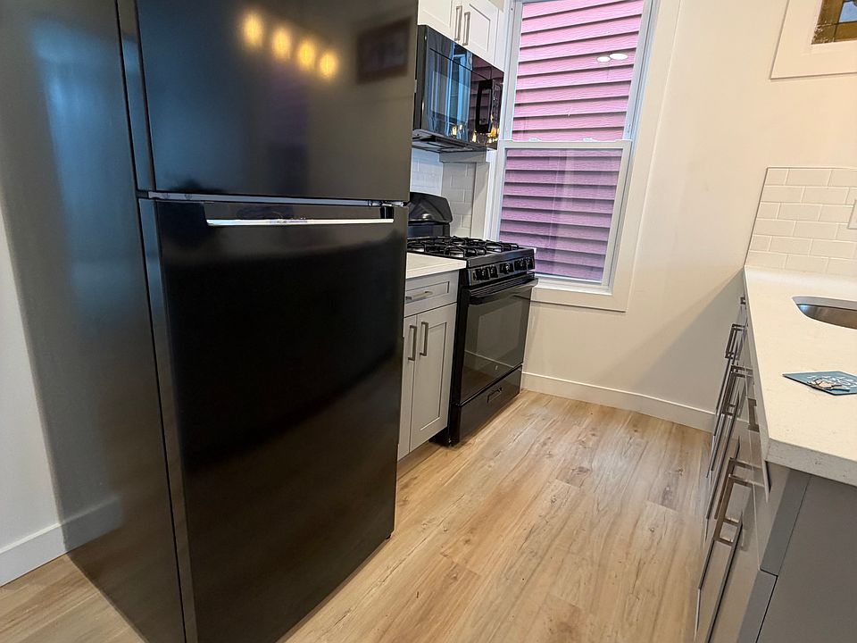 1st image of 13 Bartholdi Ave Floor 1