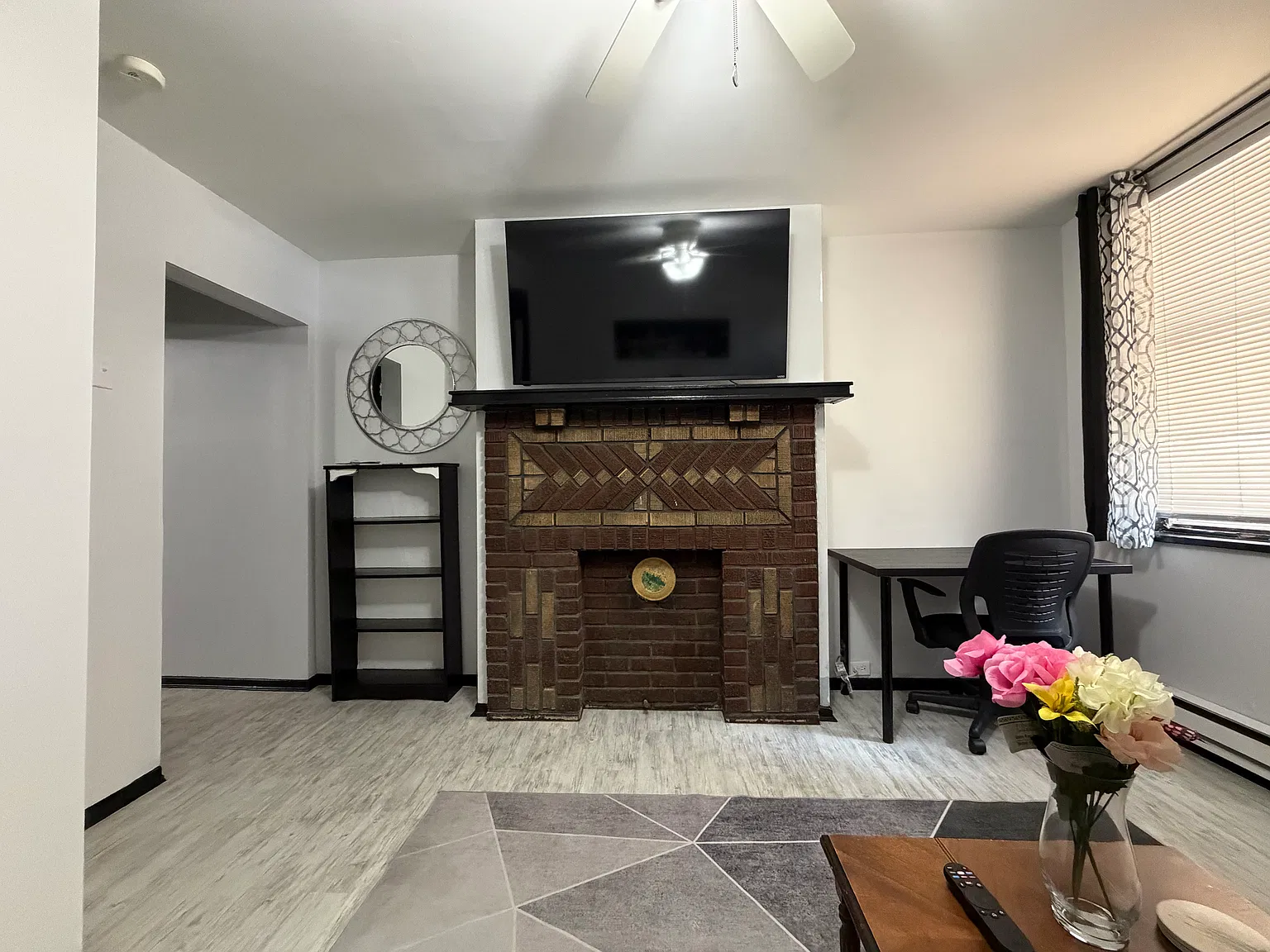 1 bed, 680 sqft, $1,200 — Photo 4