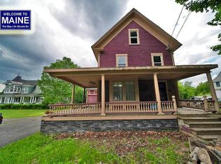 85 Court St, Houlton, ME 04730