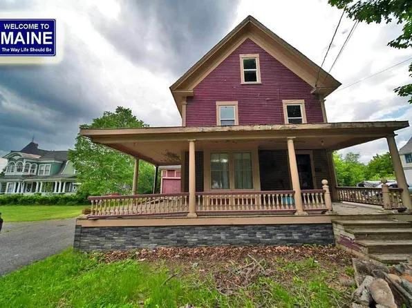 85 Court Street, Houlton, ME 04730