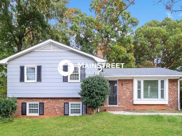 2931 Carrollwood Dr, Winston Salem, NC 27103