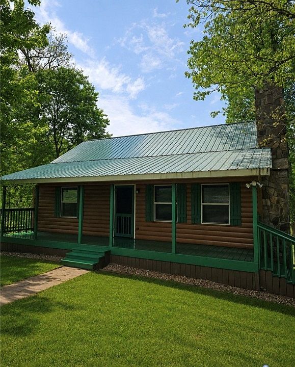 1st image of 388 Pine Meadows Ln