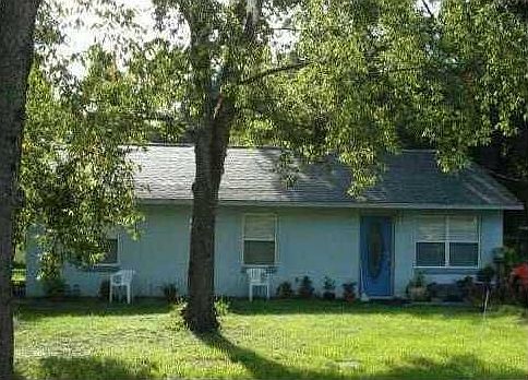 1st image of 33 Elizabeth Ave