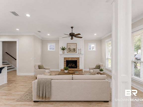 5th image of 2617 Bienville Ave