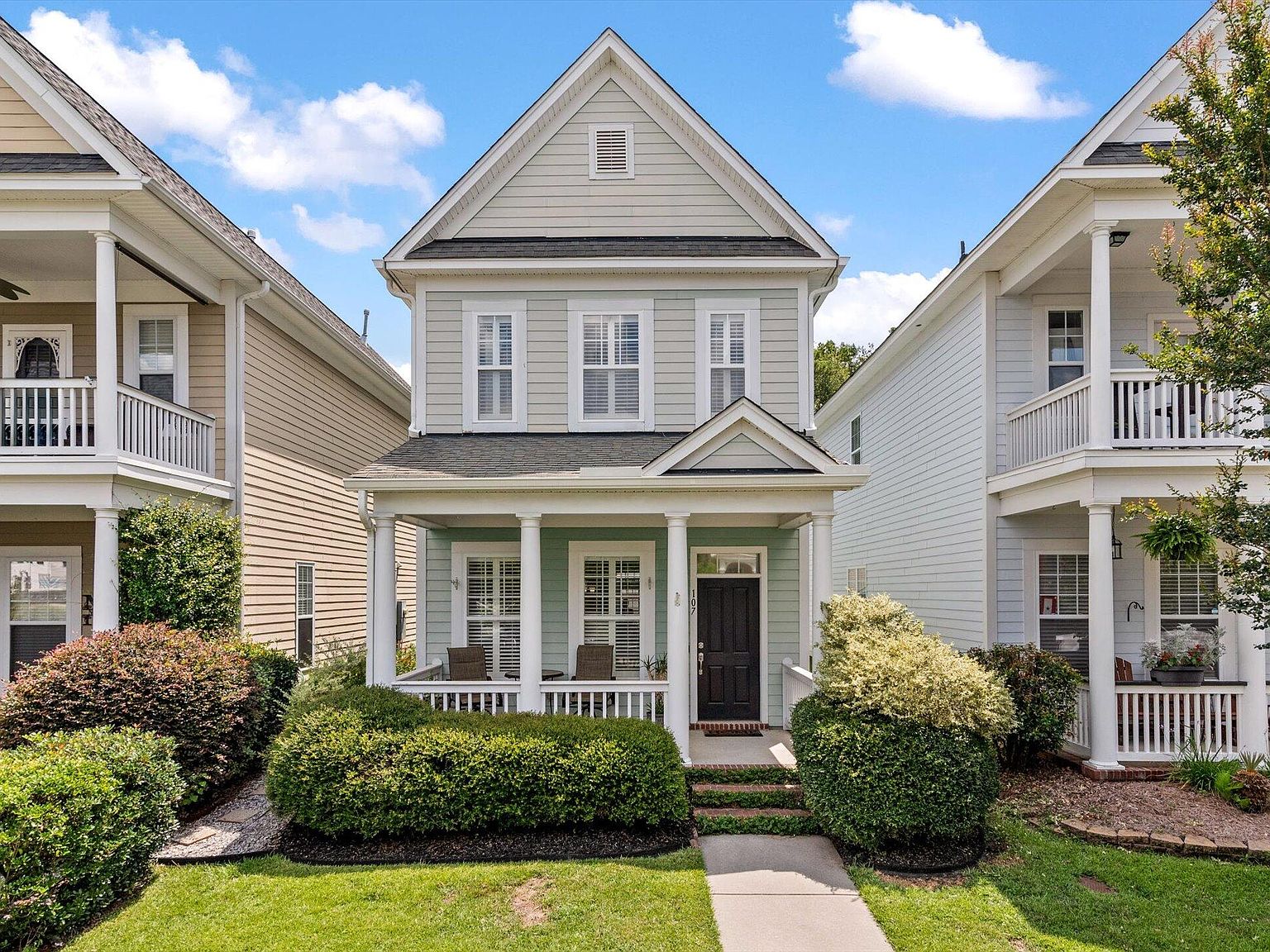 107 Hyacinth St, Summerville, SC 29483 MLS 23016253 Zillow