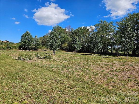 5th image of Patterson Estate Rd #6