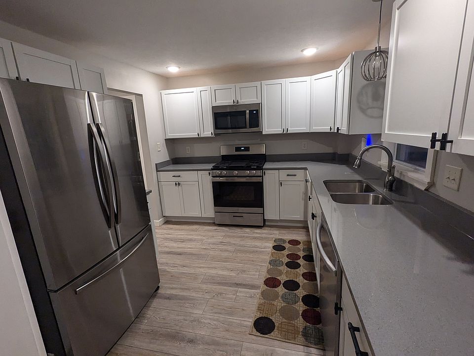 1st image of 709 N 7th St