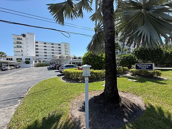 3rd image of 2909 S Ocean Boulevard #6a