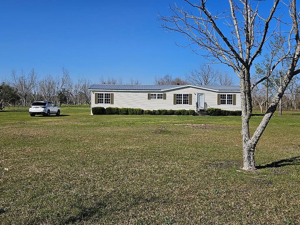 1st image of 32 Oscar Carter Ln