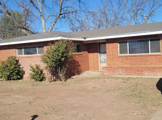 1114 N Thomas St, Carlsbad, NM 88220