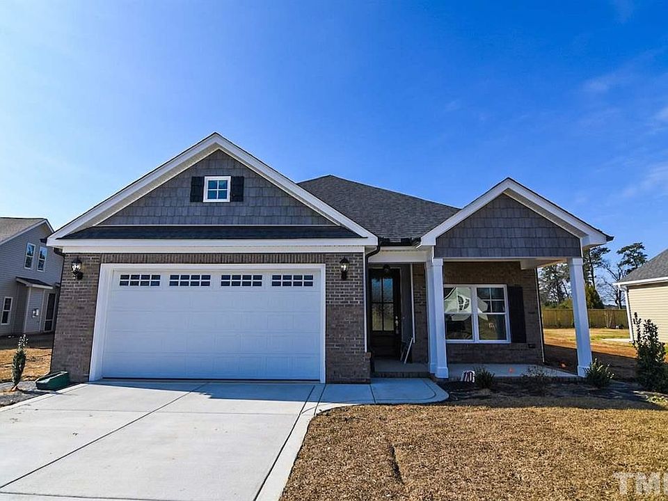 1st image of 129 Muirfield Pl