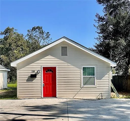 118 Treuil Ln — Photo 12