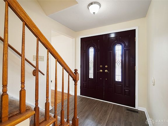 4th image of 1221 Harmony Ln