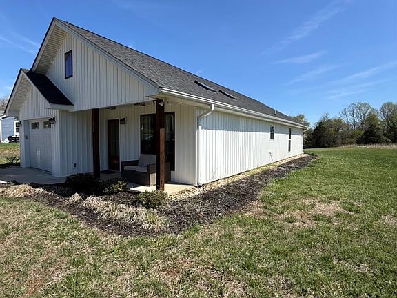 3rd image of 129 Ned Brown Rd