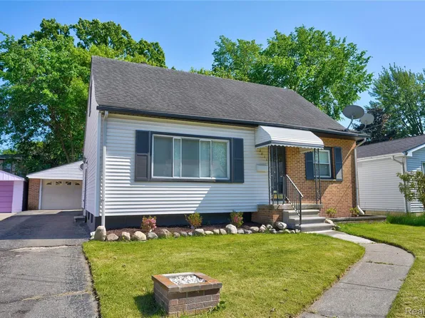 2817 Yale St, Flint, MI 48503