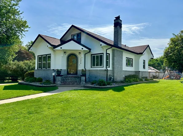 1316 4th Ave, Worthington, MN 56187