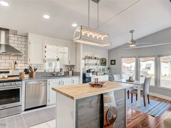 506 Lake Winnebago Ln, Boulder City, NV 89005