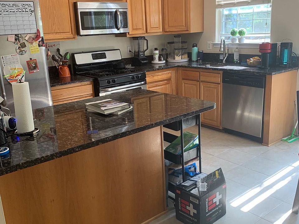 1st image of 3647 Crosswater Ct