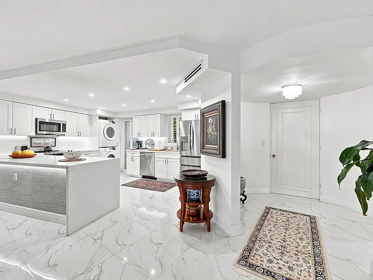 4100 Galt Ocean Dr #604 — Photo 26