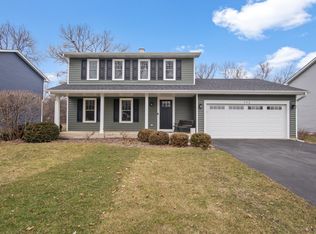 772 Bayberry Dr, Bartlett, IL