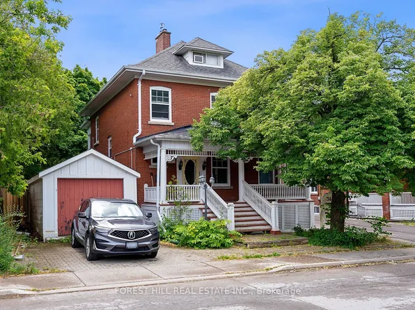 36 Arnold Cres, Richmond Hill, ON L4C 3R5