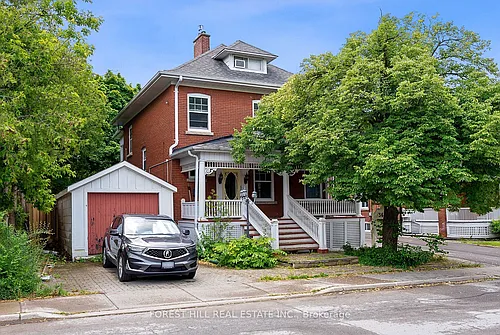 36 Arnold Cres #UPPER Photo 1