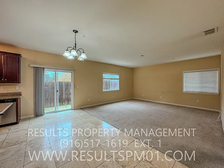 9121 Echo Point Pl — Photo 8