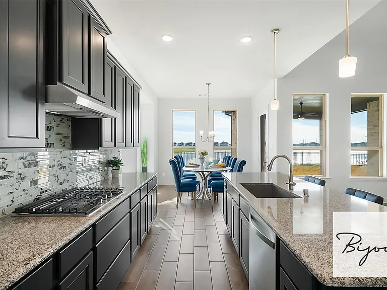 2060 Terra Rose Dr — Photo 14