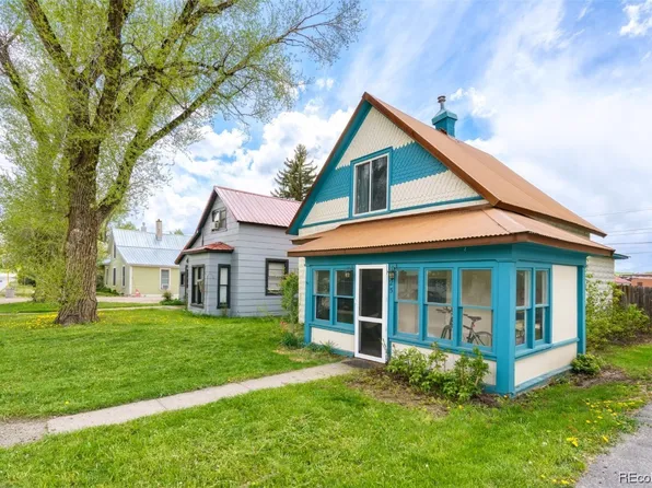 125 S Poplar Street, Hayden, CO 81639