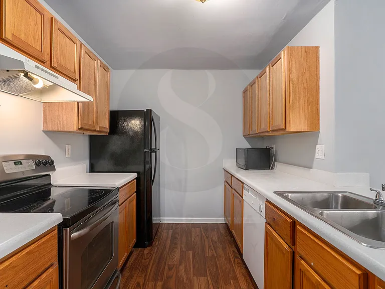 3162 Kingswood Gln — Photo 11