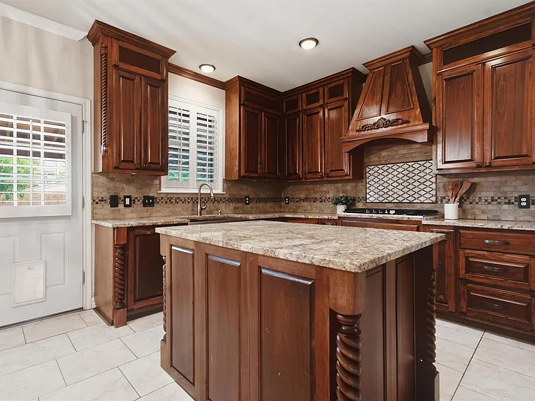 113 Scarlet Oak Cv — Photo 13