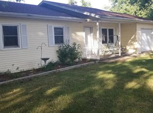 801 Fowler Dr, Lebanon, MO 65536
