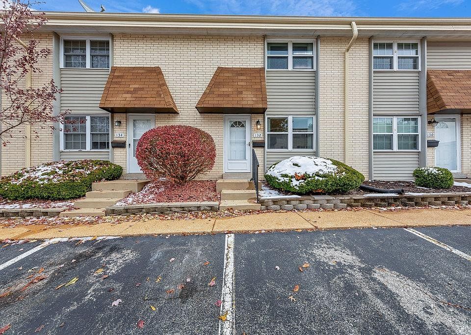 1st image of 132 Burtonwood Dr
