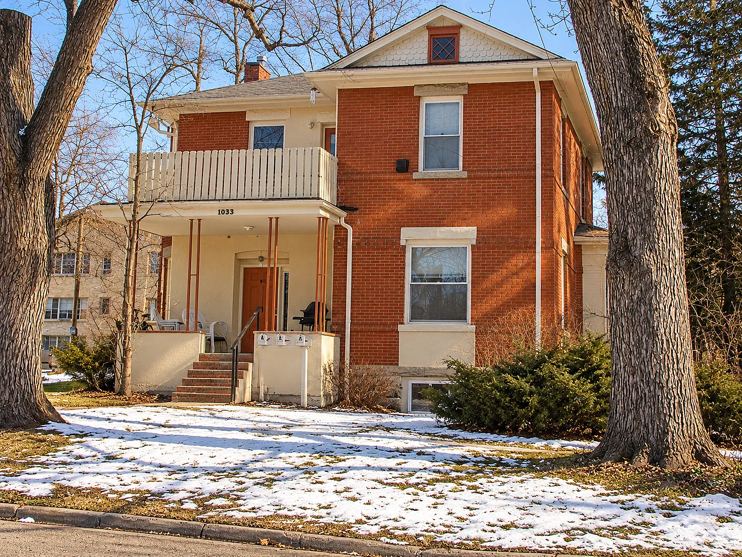 1033 13th St — Photo 2