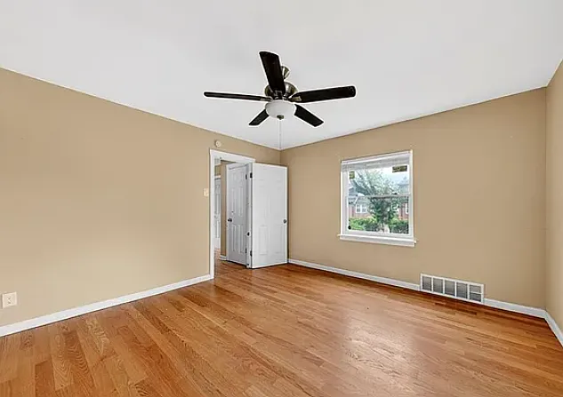 7245 Saint Andrews Pl — Photo 9