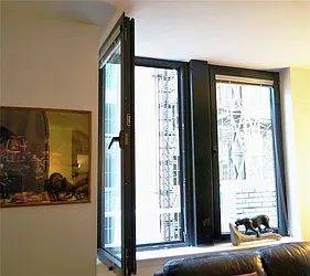 Rented by R New York