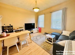 92 Gordon St APT 302, Brighton, MA 02135