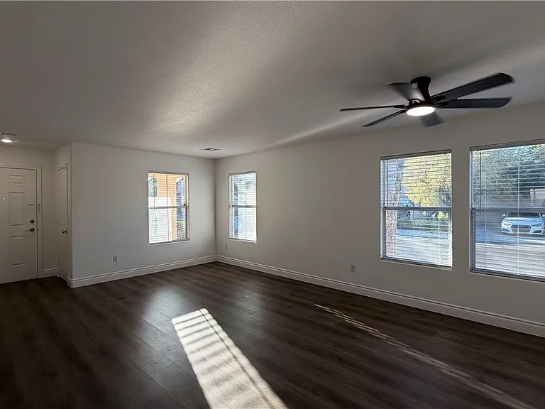 11232 Albergotta Ct — Photo 5