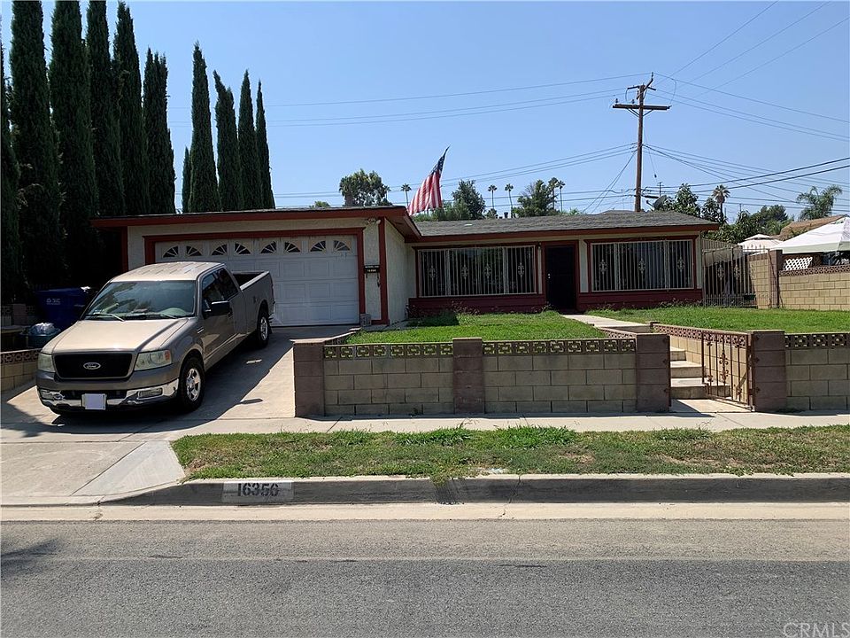 1st image of 16356 Cedarlane Dr