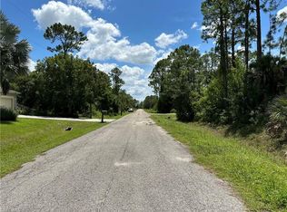 820 Desoto Ave, Lehigh Acres, FL 33972