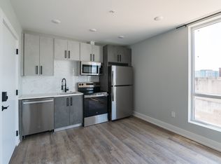 918 N Broad St #307, Philadelphia, PA 19130