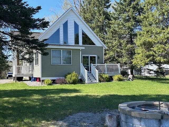 1st image of 343 Beaver Shores Dr