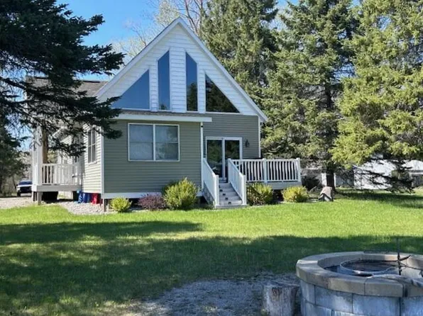 343 Beaver Shores Dr, Lachine, MI 49753